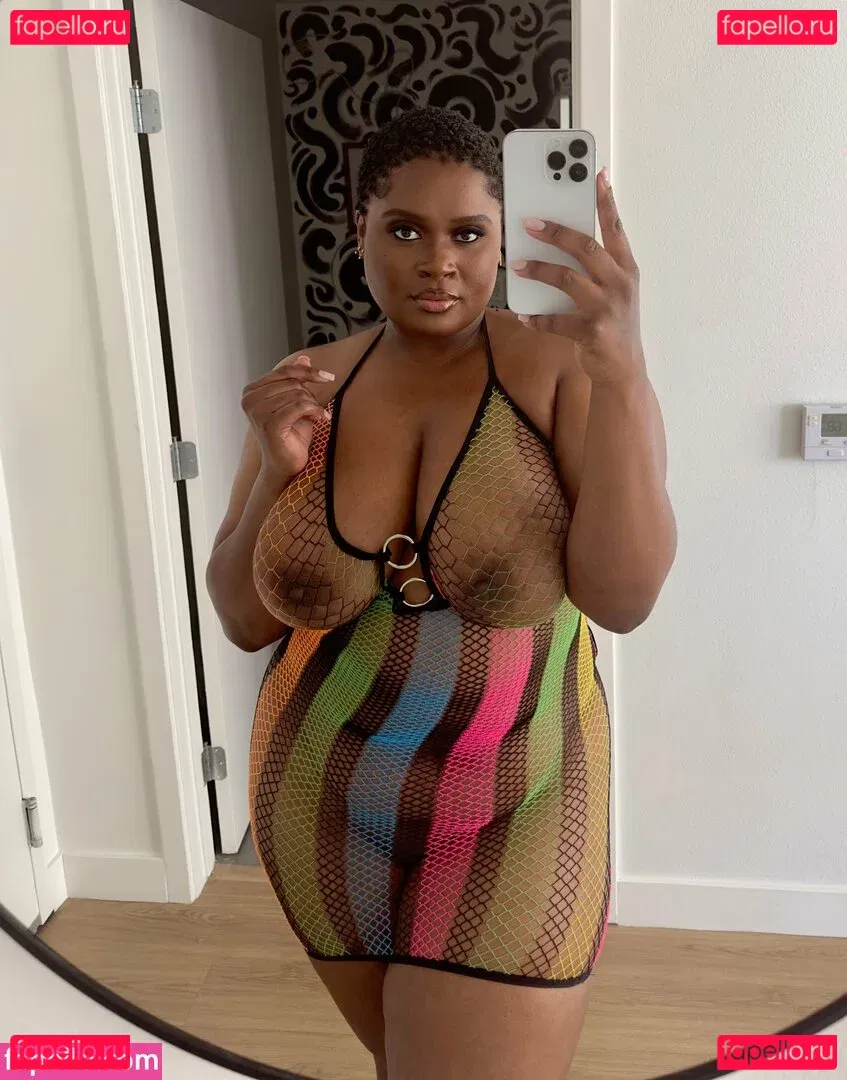 thelingerielounge Onlyfans Photo Gallery 