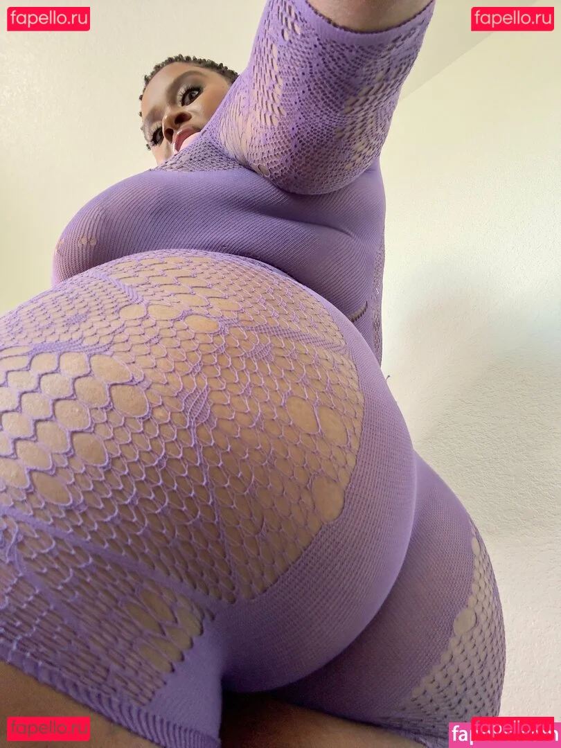 thelingerielounge Onlyfans Photo Gallery 