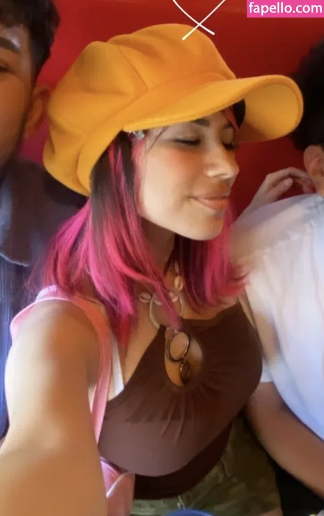 Tamakid Onlyfans Photo Gallery 