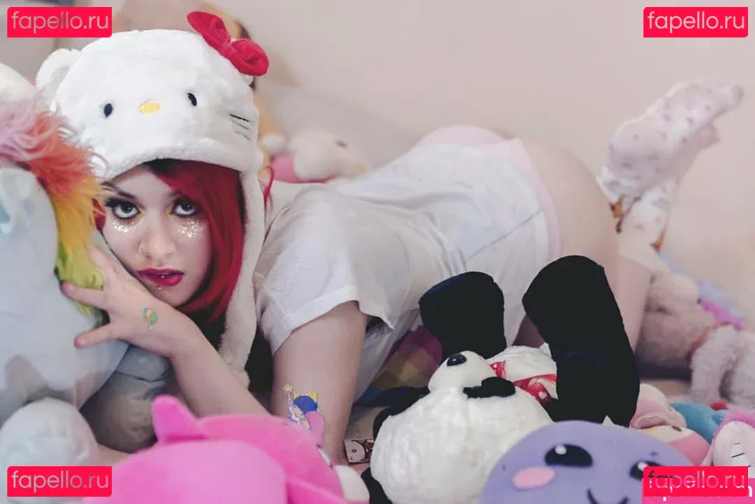 Niniah Wolfy Onlyfans Photo Gallery 