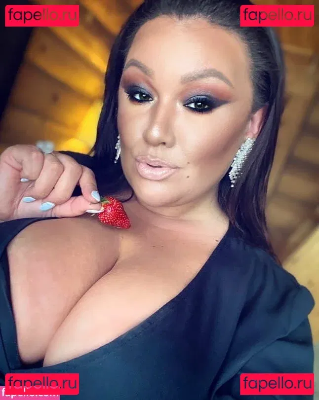 Dasha Kovalenko Onlyfans Photo Gallery 