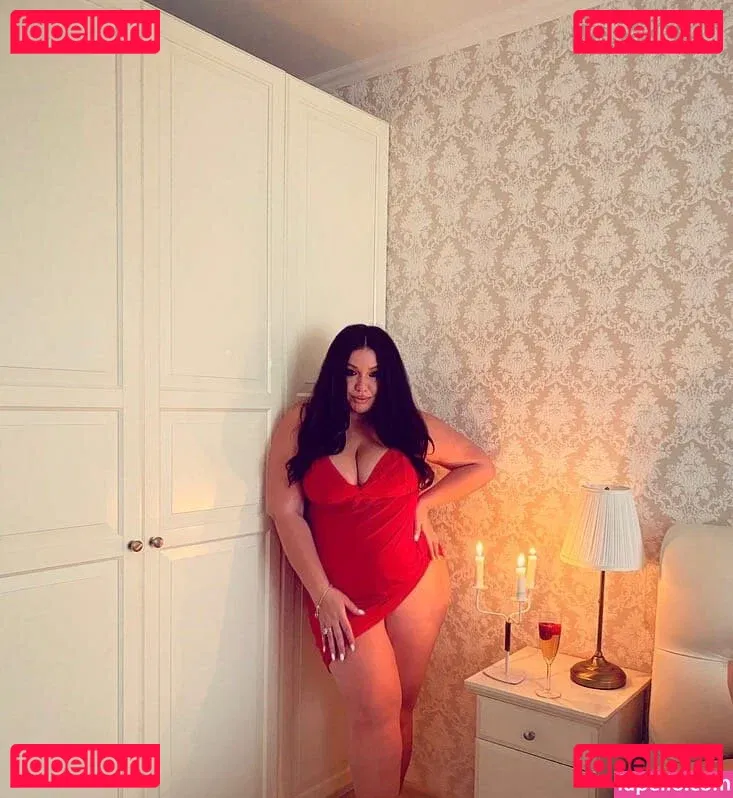 Dasha Kovalenko Onlyfans Photo Gallery 