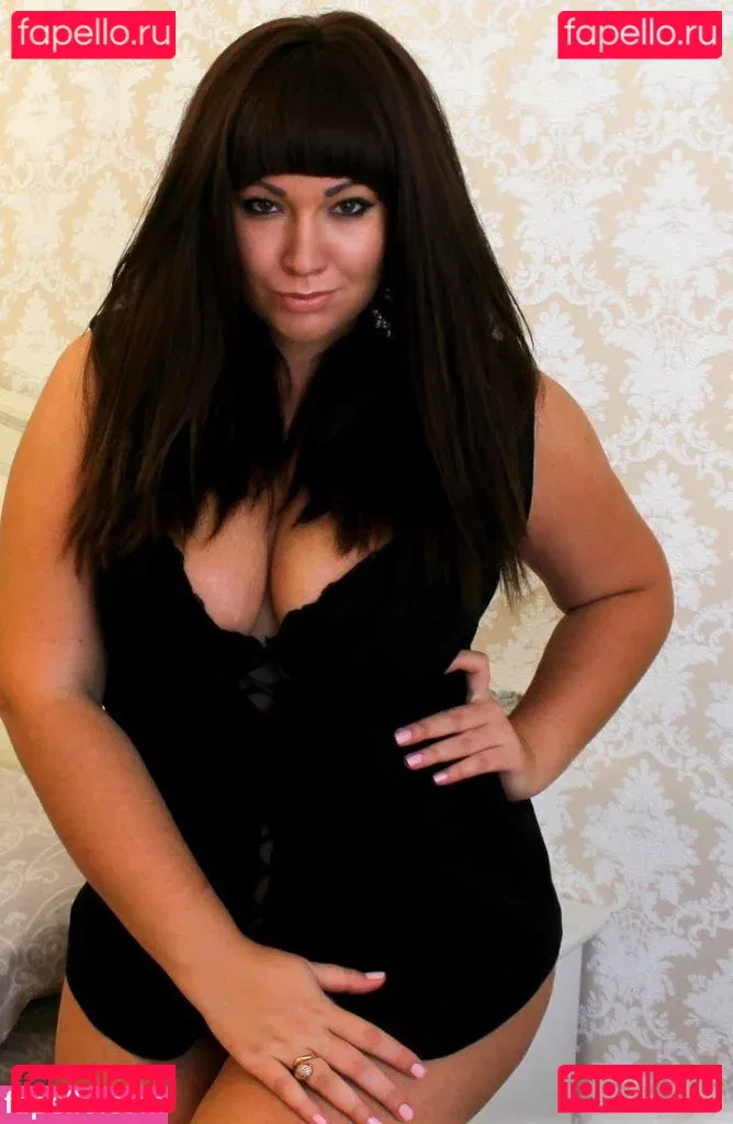 Dasha Kovalenko Onlyfans Photo Gallery 