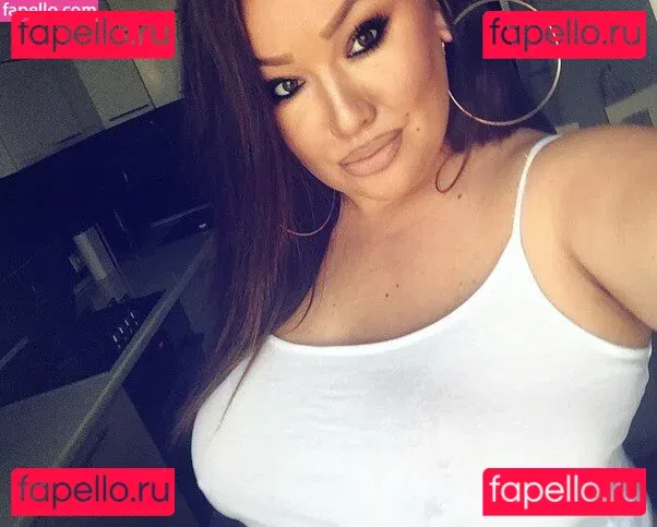 Dasha Kovalenko Onlyfans Photo Gallery 