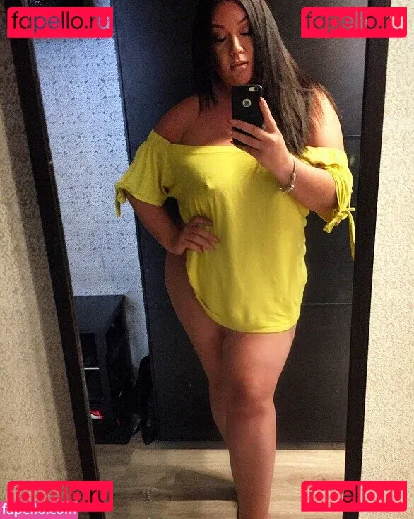 Dasha Kovalenko Onlyfans Photo Gallery 