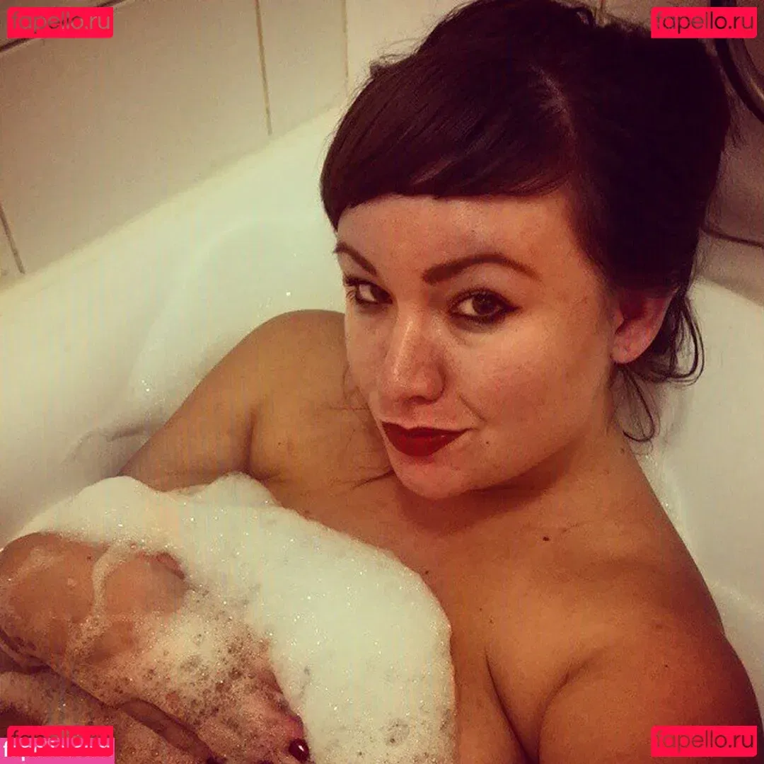 Dasha Kovalenko Onlyfans Photo Gallery 