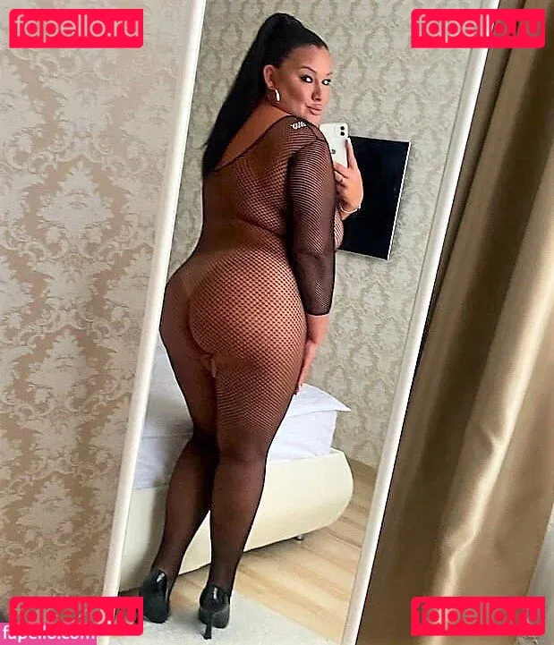 Dasha Kovalenko Onlyfans Photo Gallery 