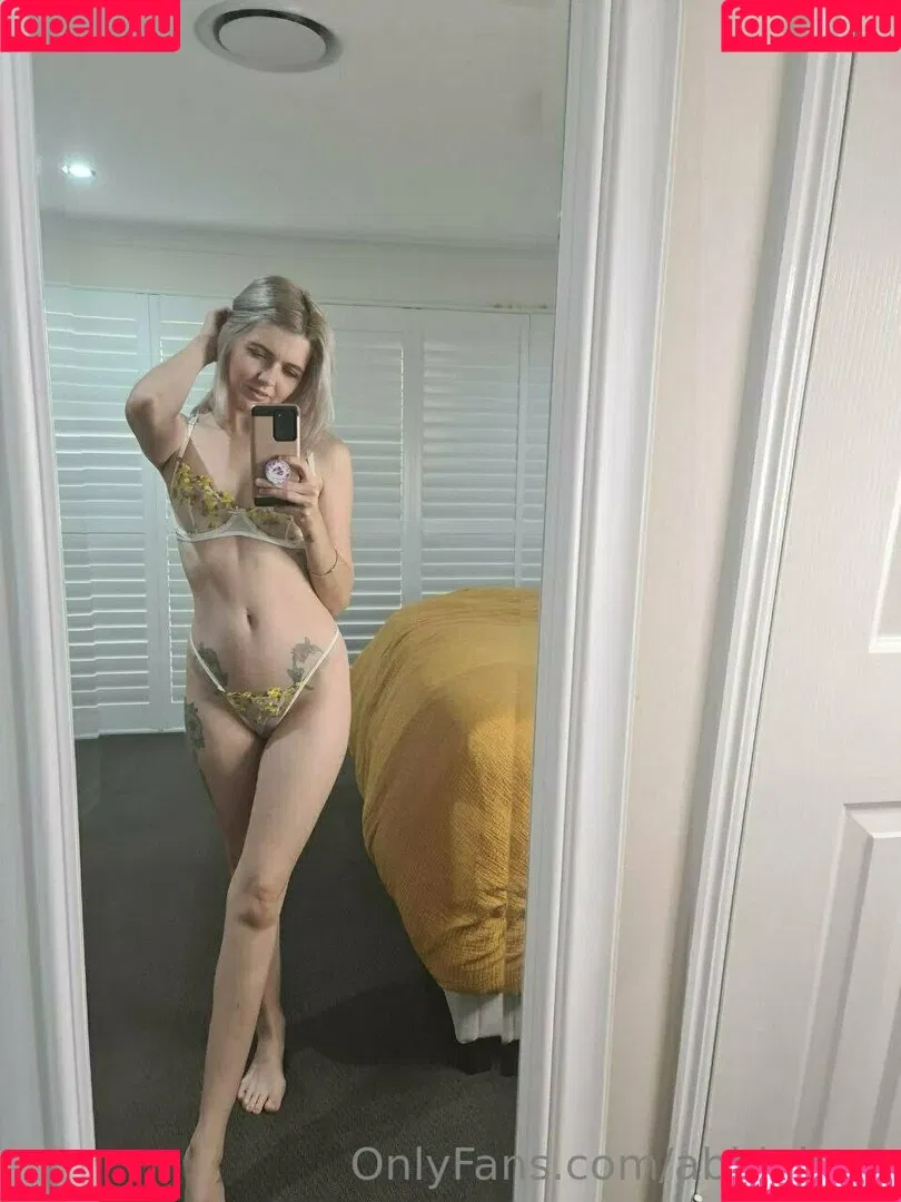 abbieleex Onlyfans Photo Gallery 