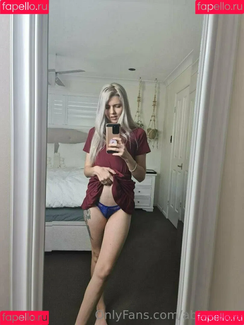 abbieleex Onlyfans Photo Gallery 