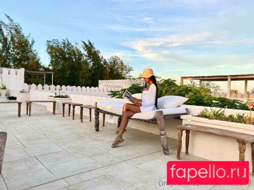 naomiebony Onlyfans Photo Gallery 