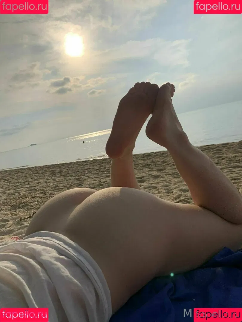 Miss Flora Femdom Onlyfans Photo Gallery 