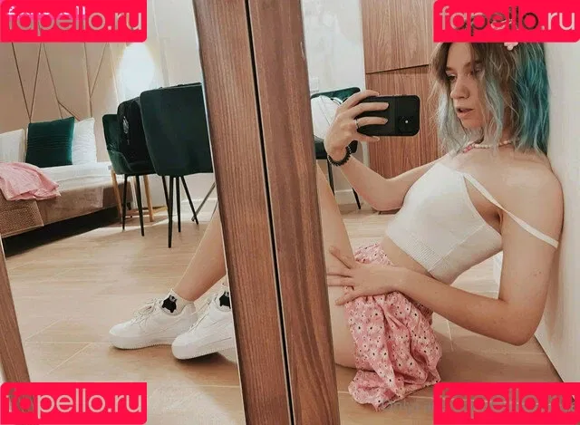 LeyaGornaya Onlyfans Photo Gallery 