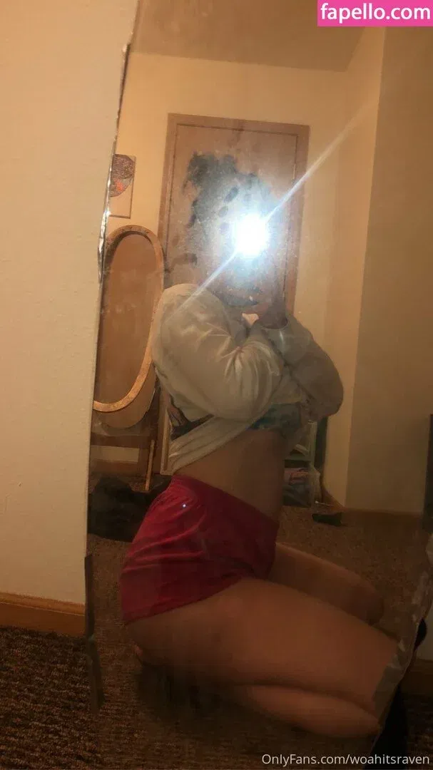 woahitsraven Onlyfans Photo Gallery 