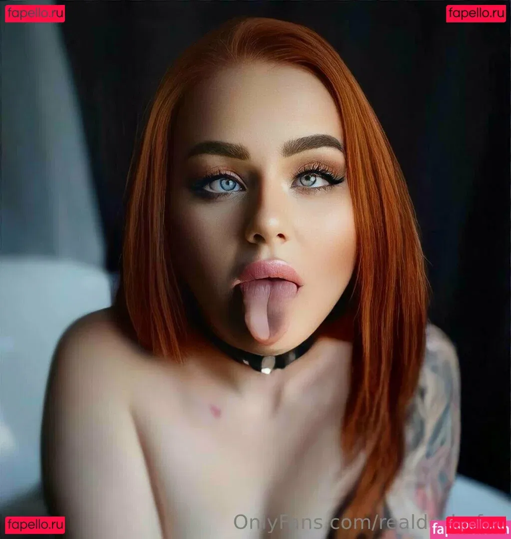 realdashafox Onlyfans Photo Gallery 