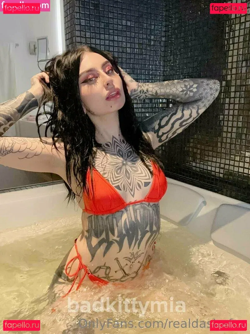 realdashafox Onlyfans Photo Gallery 