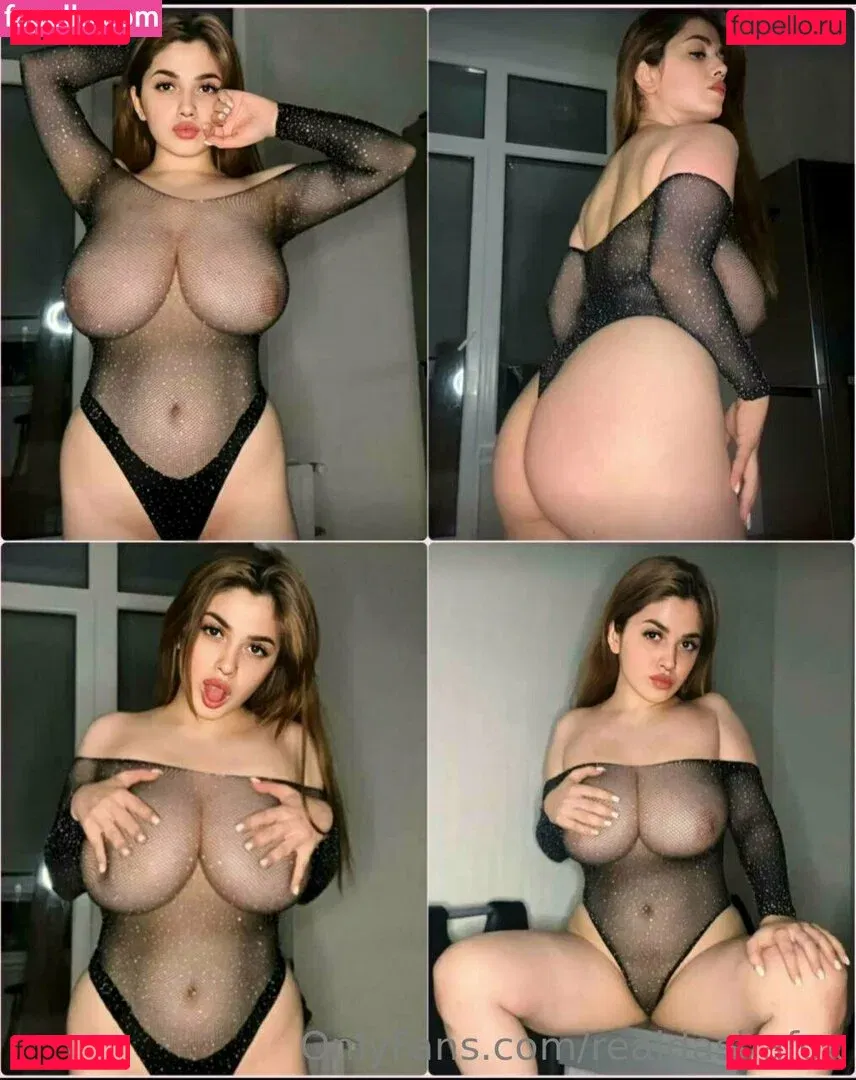 realdashafox Onlyfans Photo Gallery 