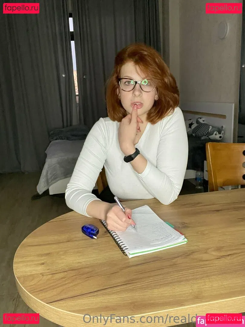 realdashafox Onlyfans Photo Gallery 