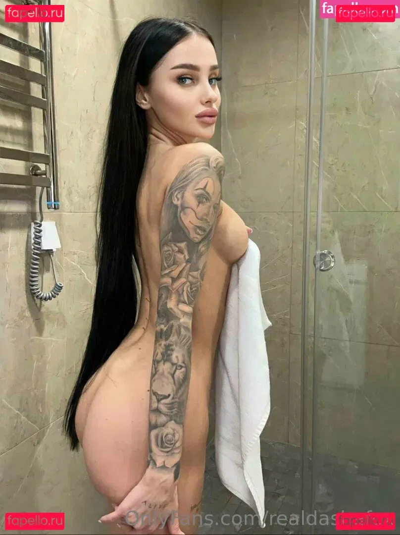 realdashafox Onlyfans Photo Gallery 