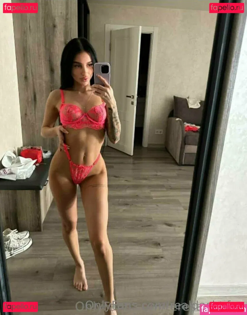 realdashafox Onlyfans Photo Gallery 