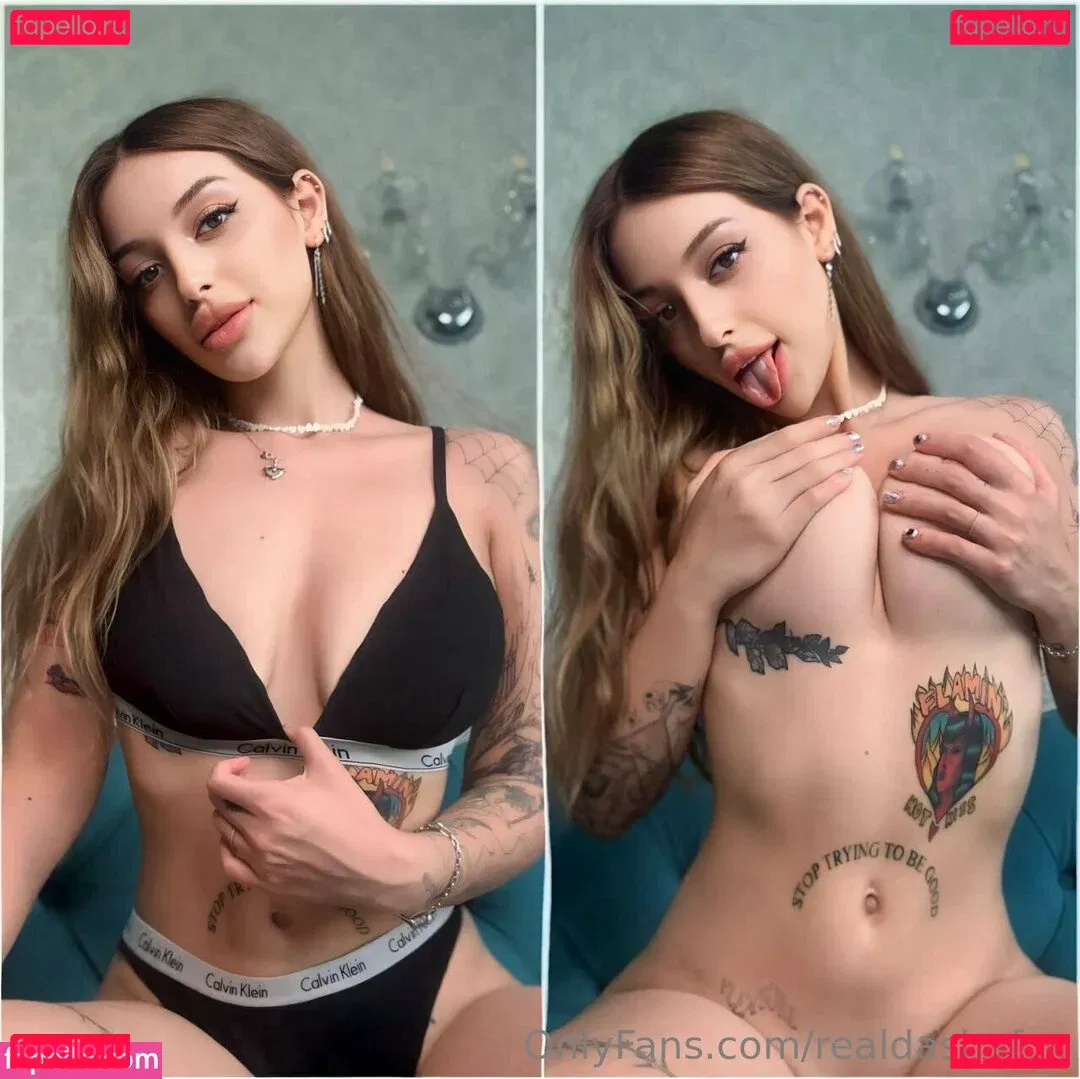 realdashafox Onlyfans Photo Gallery 