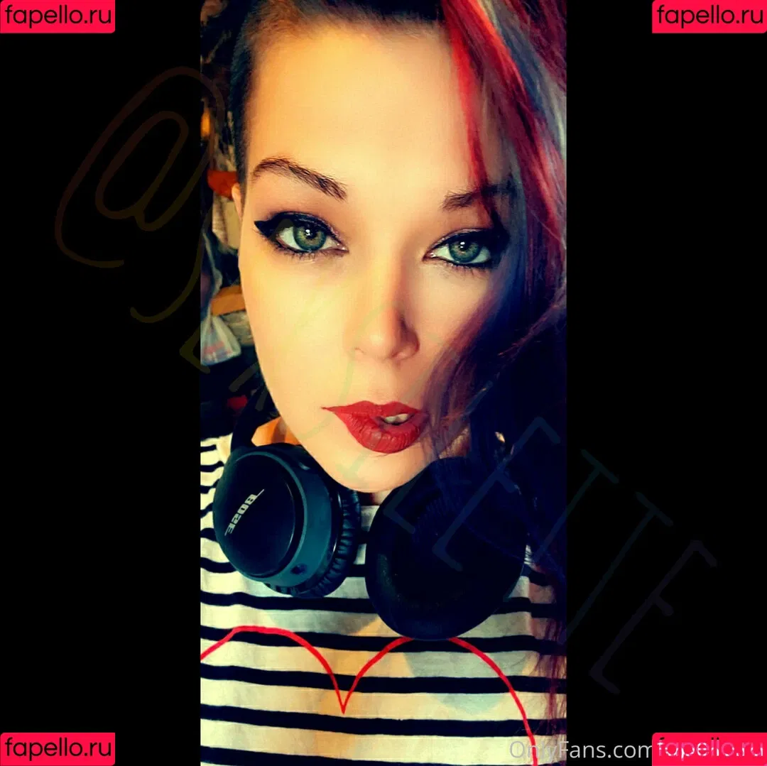 sexsilette Onlyfans Photo Gallery 