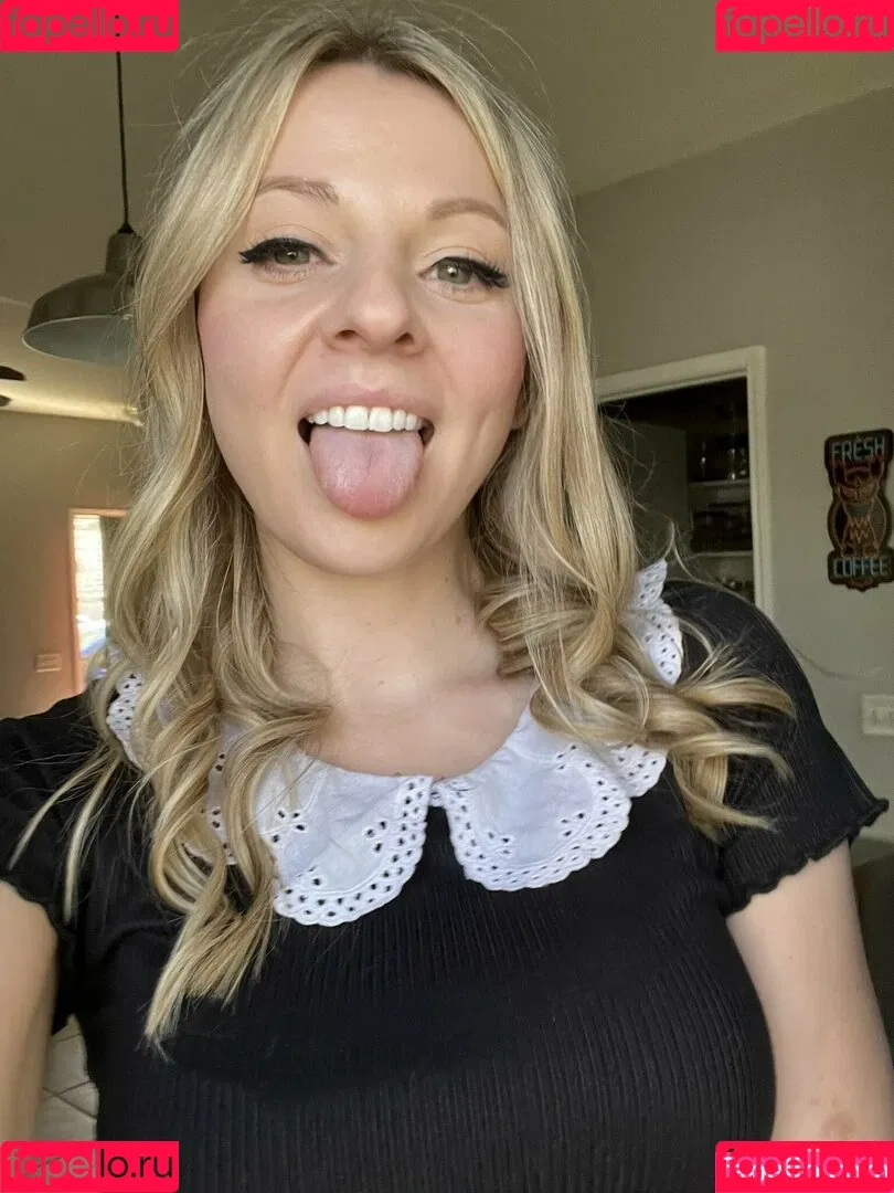 JubileeBlais Onlyfans Photo Gallery 