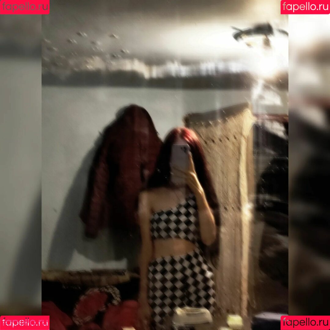 alymaria18 Onlyfans Photo Gallery 