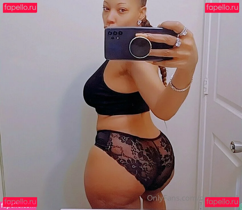 DejaBooty1 Onlyfans Photo Gallery 