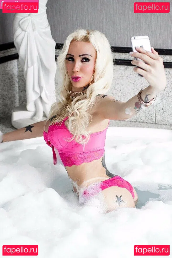 Fabiola Voguel Onlyfans Photo Gallery 