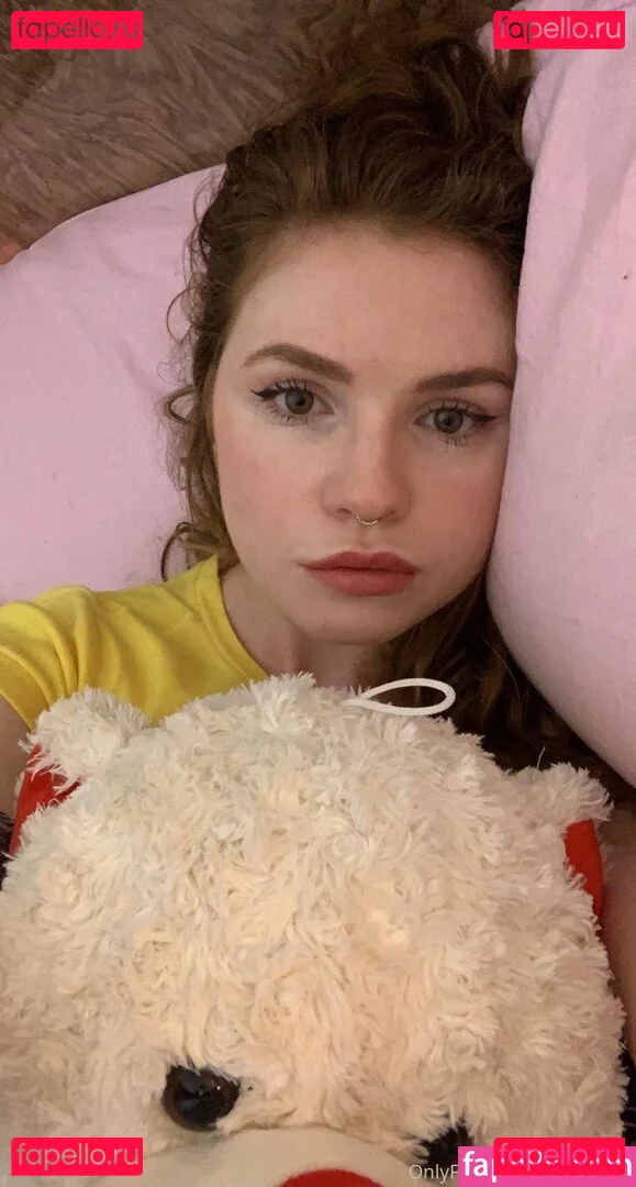 freckle_fox Onlyfans Photo Gallery 