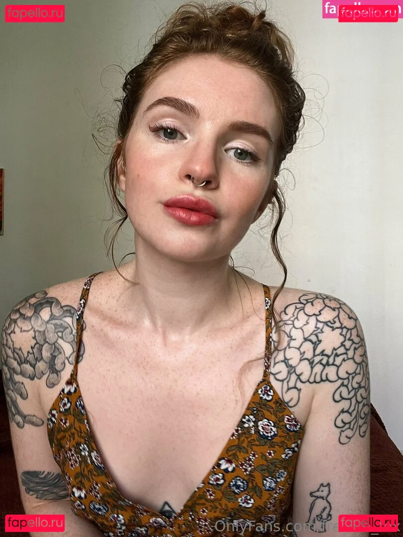 freckle_fox Onlyfans Photo Gallery 