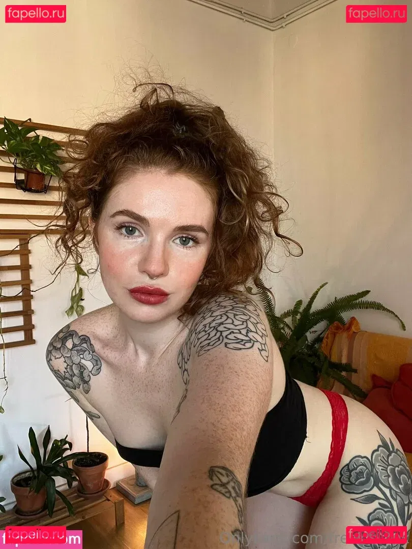 freckle_fox Onlyfans Photo Gallery 