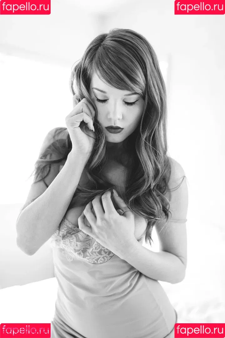 Amber Rose McConnell Onlyfans Photo Gallery 