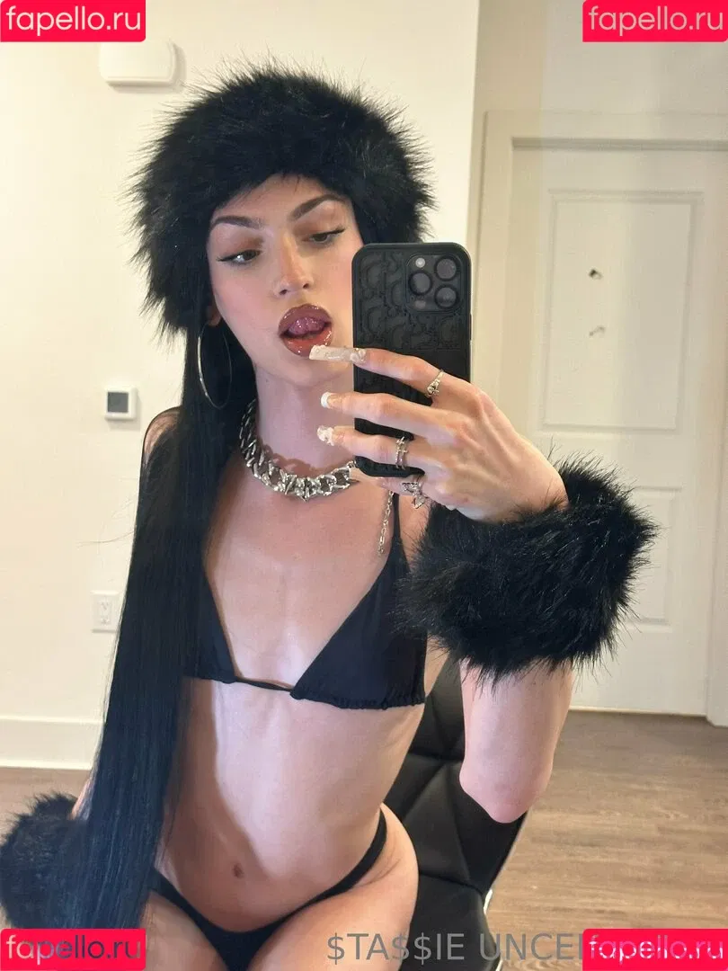 stassieuncensored Onlyfans Photo Gallery 
