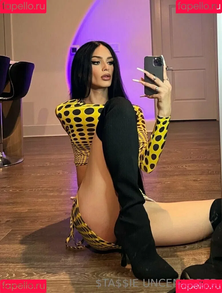 stassieuncensored Onlyfans Photo Gallery 