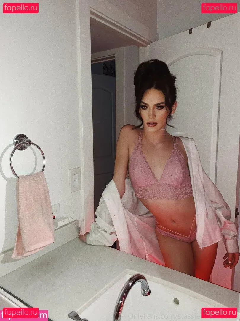 stassieuncensored Onlyfans Photo Gallery 