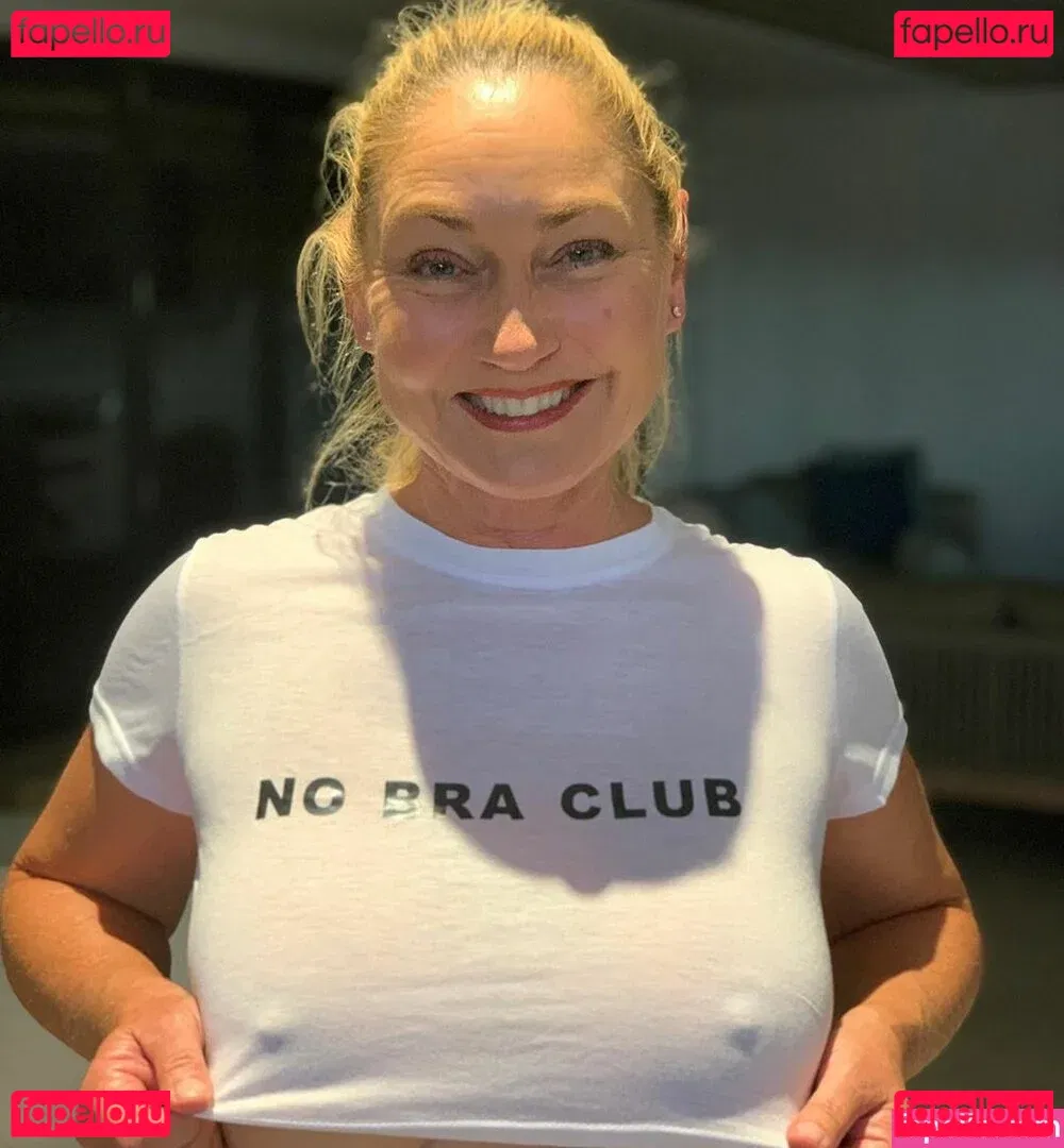 Ozzy Suzy Onlyfans Photo Gallery 