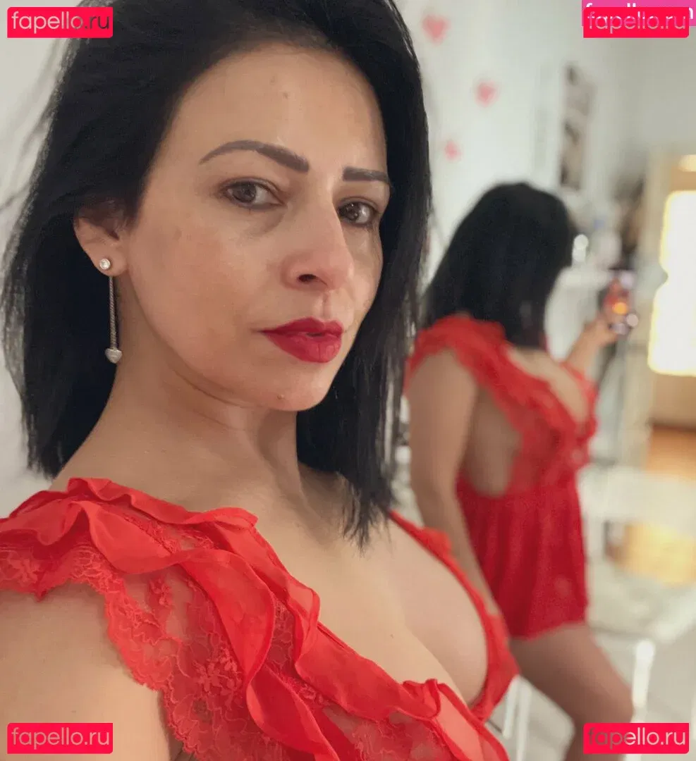 Ozzy Suzy Onlyfans Photo Gallery 