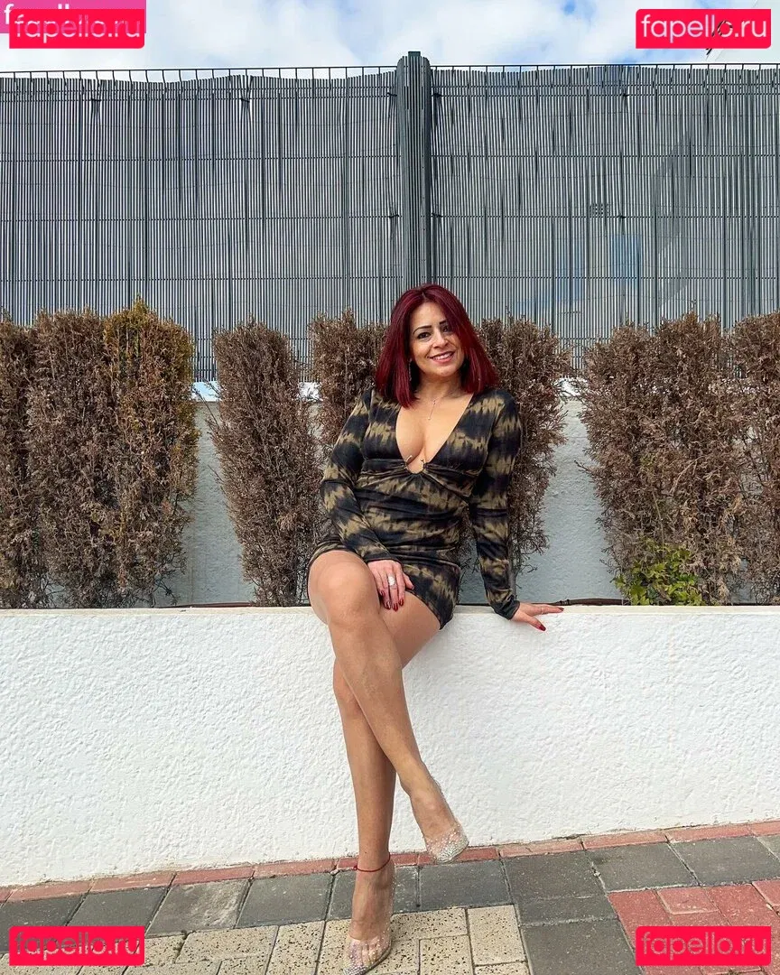 Ozzy Suzy Onlyfans Photo Gallery 