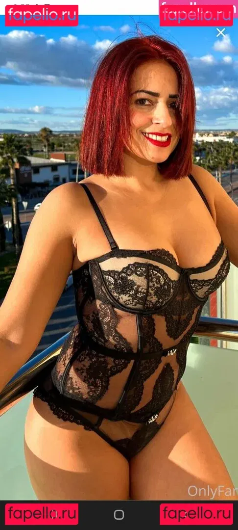 Ozzy Suzy Onlyfans Photo Gallery 