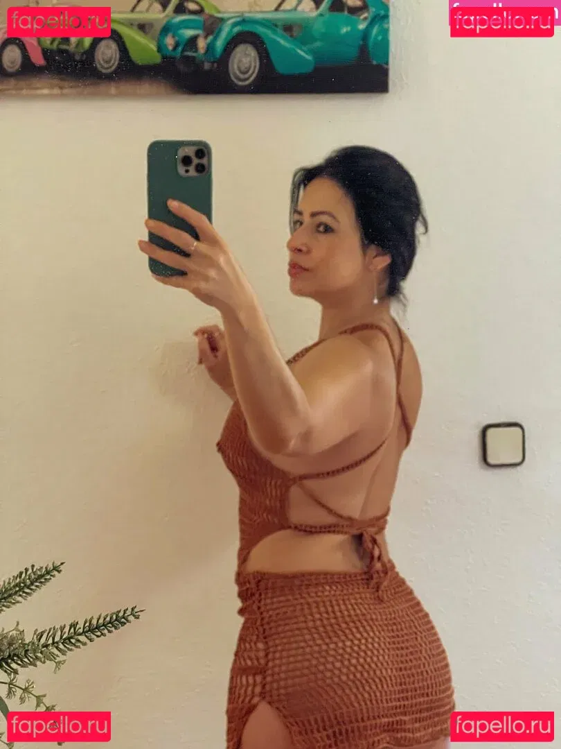 Ozzy Suzy Onlyfans Photo Gallery 