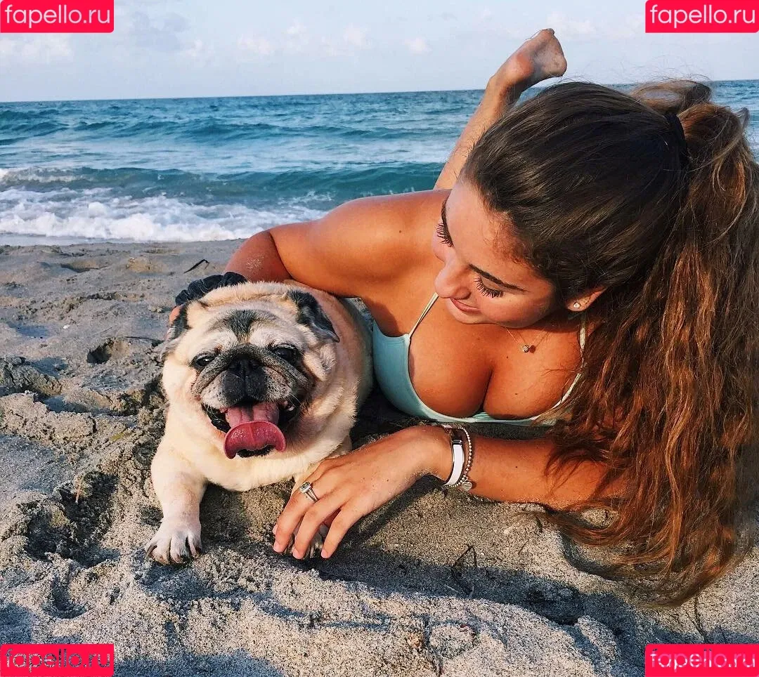 Corrina M Onlyfans Photo Gallery 