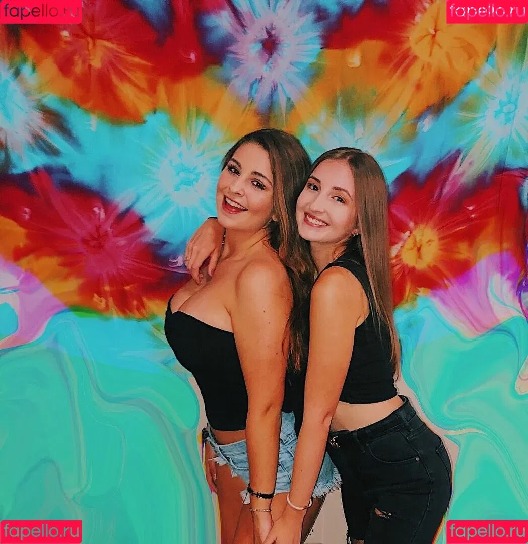 Corrina M Onlyfans Photo Gallery 