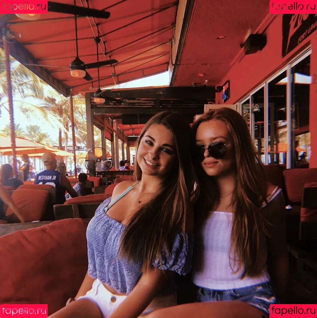 Corrina M Onlyfans Photo Gallery 