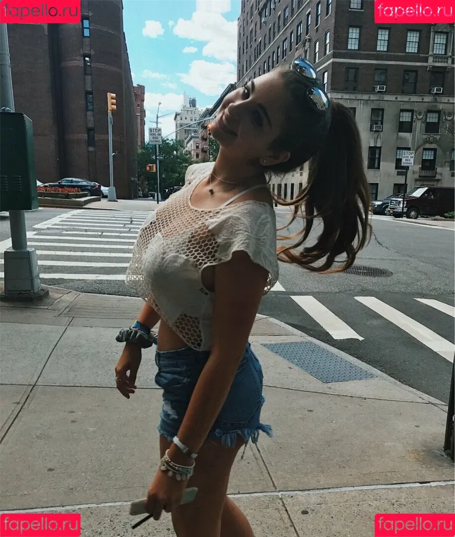 Corrina M Onlyfans Photo Gallery 