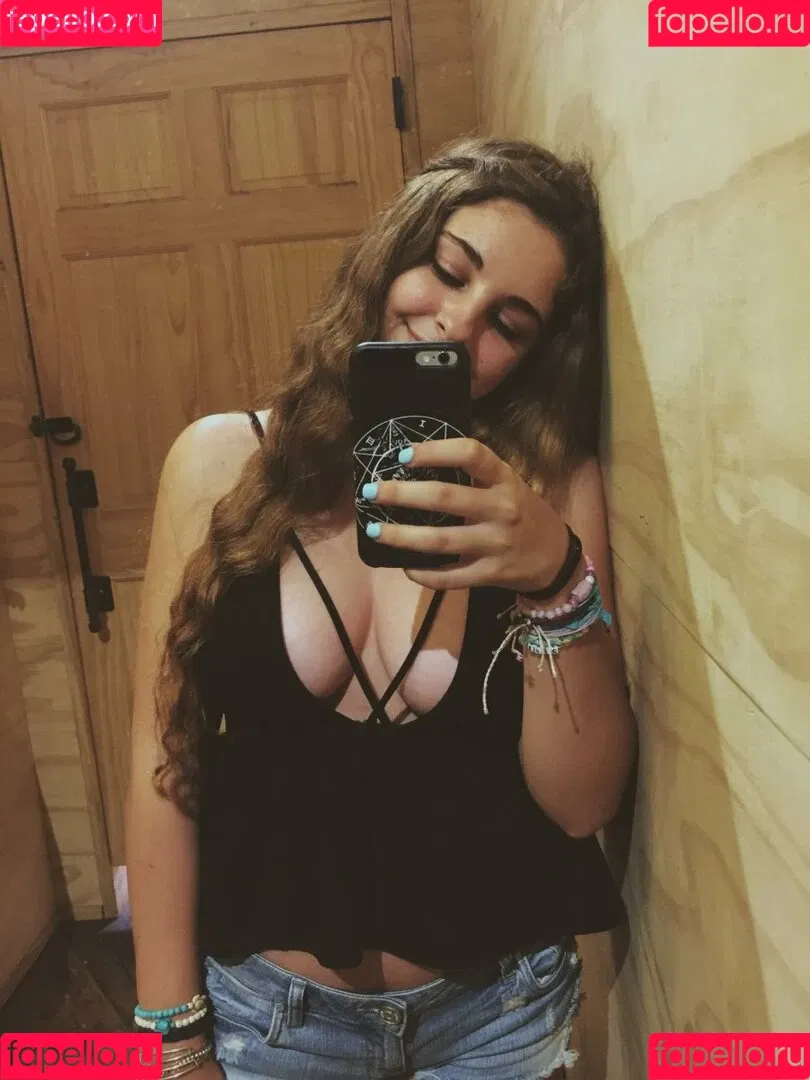 Corrina M Onlyfans Photo Gallery 
