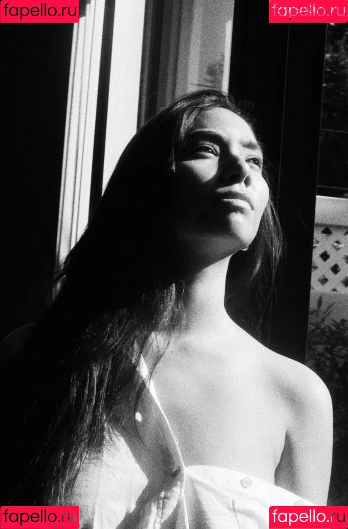 Desiree Flores Onlyfans Photo Gallery 