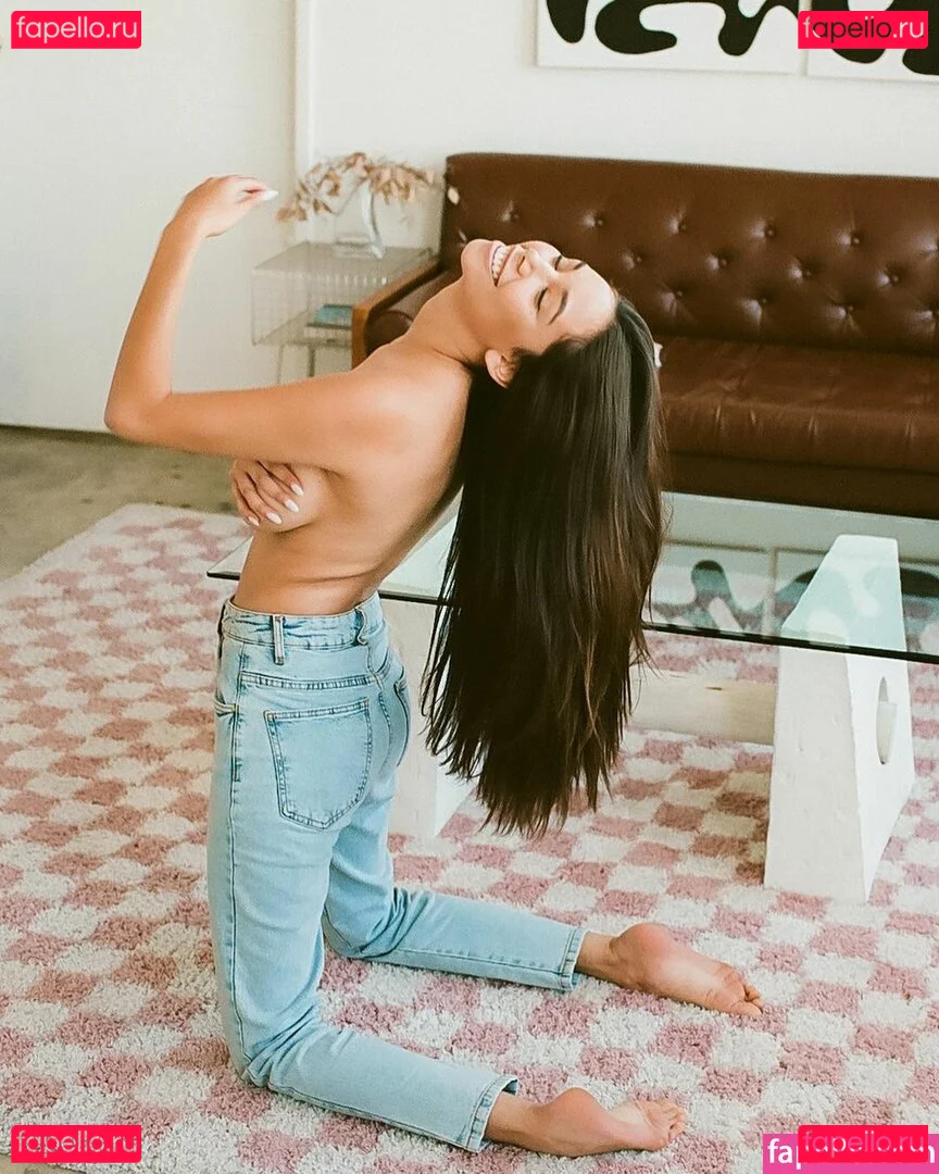 Desiree Flores Onlyfans Photo Gallery 