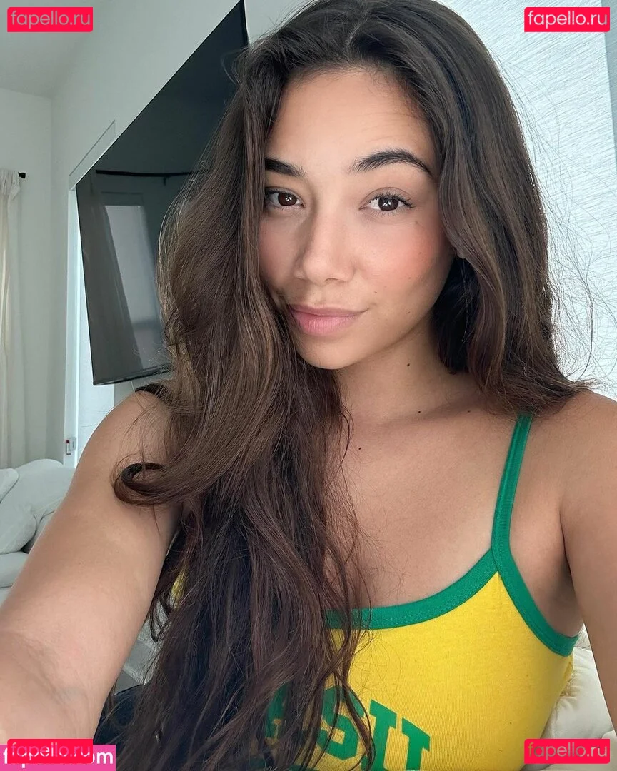 Desiree Flores Onlyfans Photo Gallery 