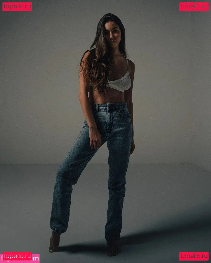 Desiree Flores Onlyfans Photo Gallery 